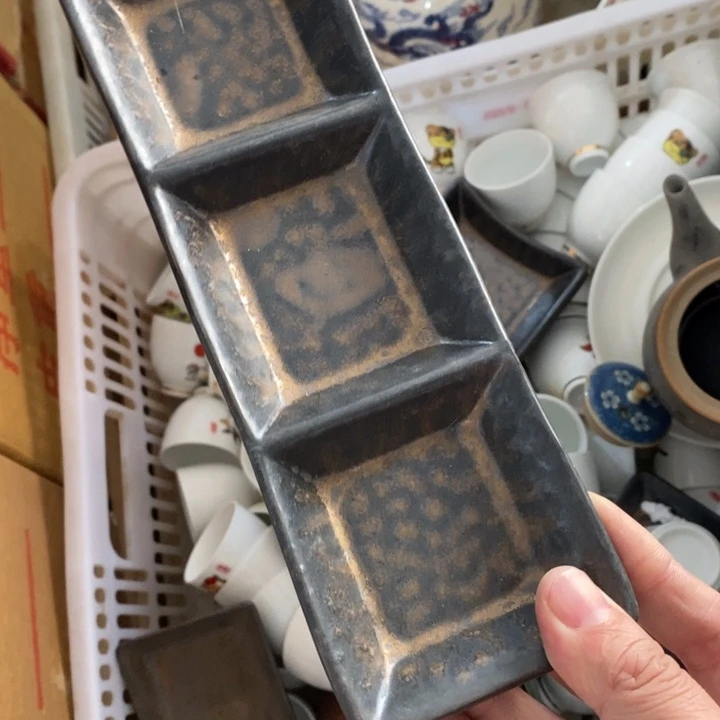 陶瓷艺术品和陶瓷艺术壶