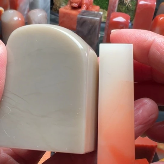 老挝石泥****蛋旗降石印章