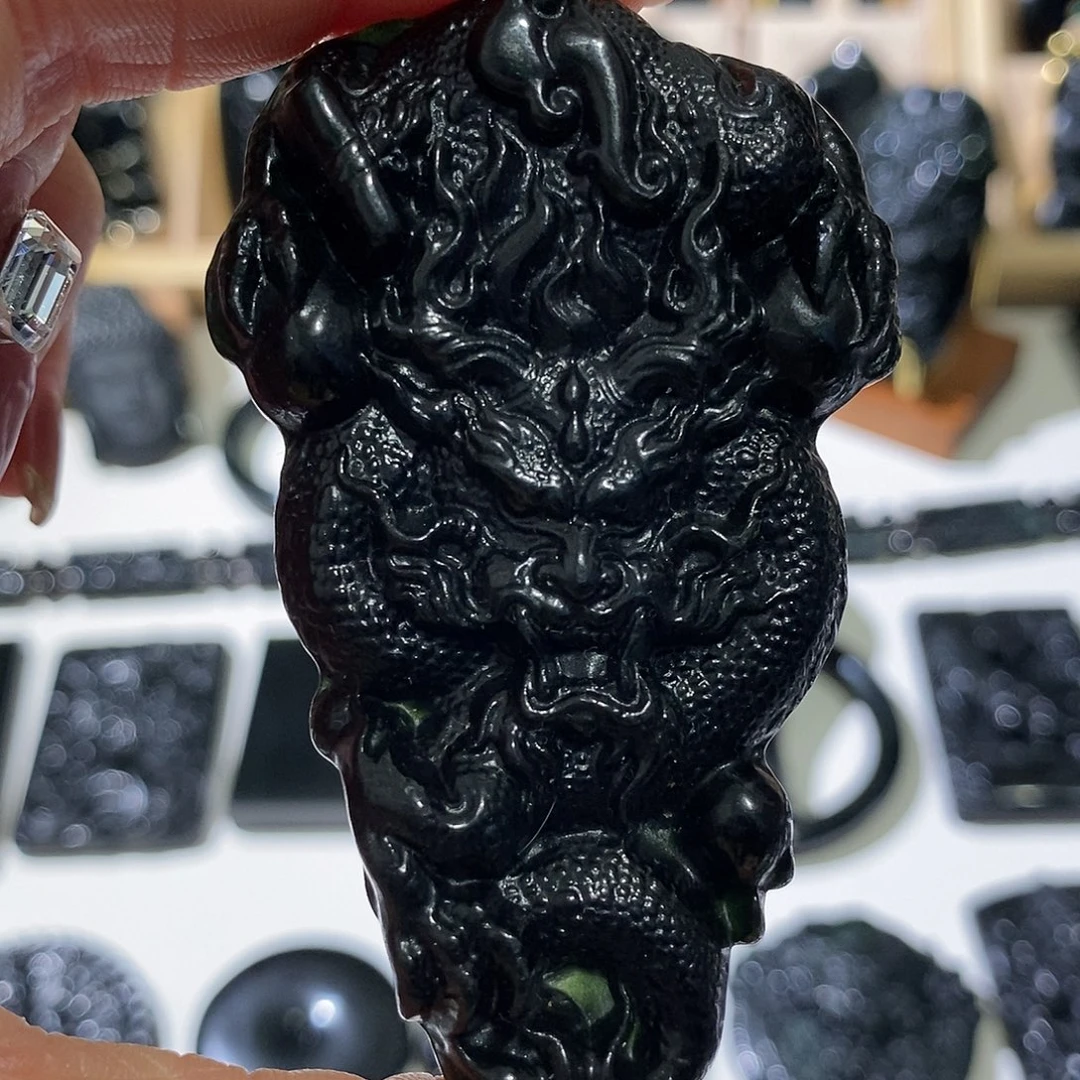 我***子岫玉未镶嵌天然岫玉蛇纹石玉颈饰颈饰