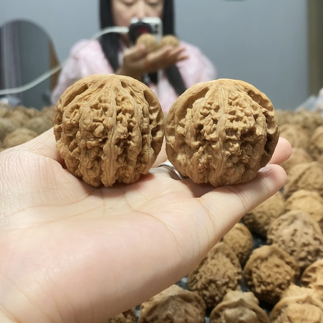 吊坠文玩核桃粗筋43修