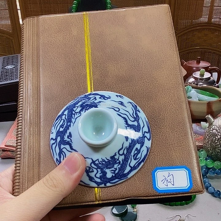 瓷片哈哈哈哈哈哈哈斤斤计较