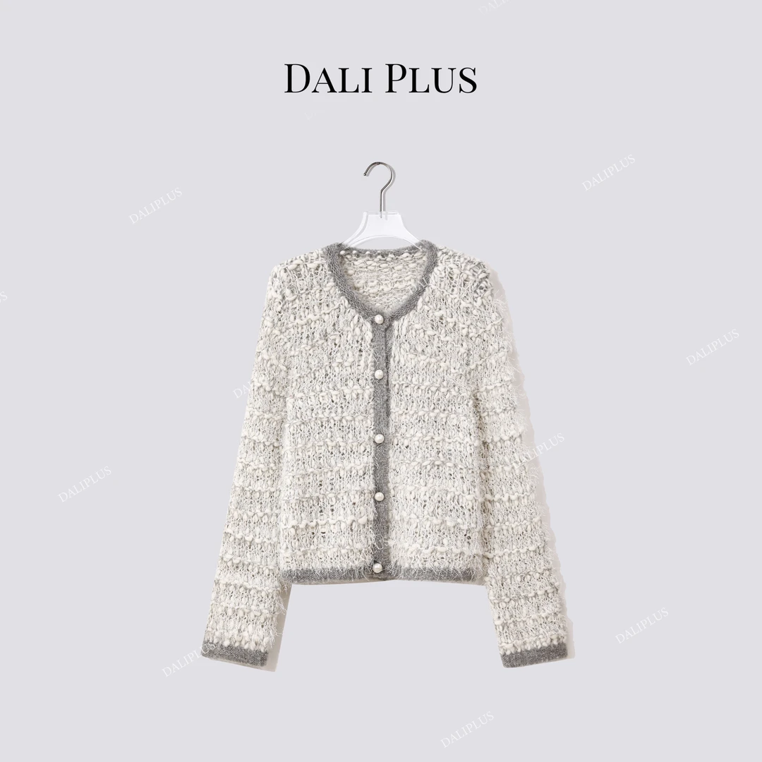 DALI PLUS“大肚花纱编织”勾边马海毛针织开衫-D5CH4696