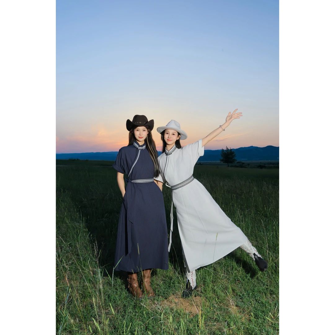 【蒙古丽人】【民族原创】MA25215修身型条纹休闲蒙古袍设计感小众