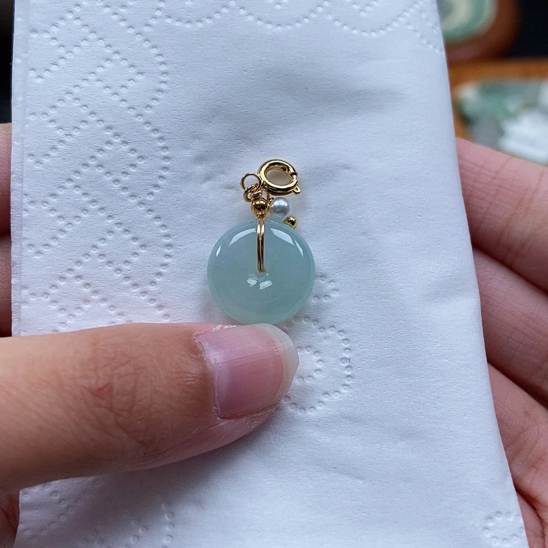 未镶嵌挂件翡翠闪