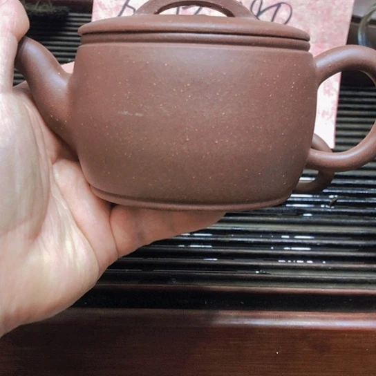 紫砂茶壶半手内推汉瓦