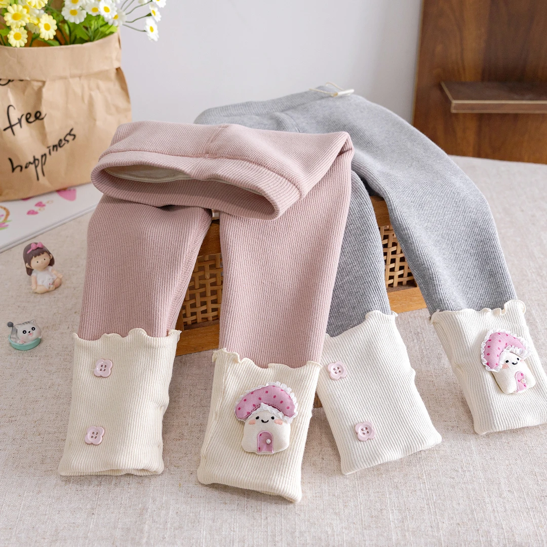 女童无骨打底裤秋冬款2025新款儿童洋气加绒裤宝宝冬季一体绒长裤