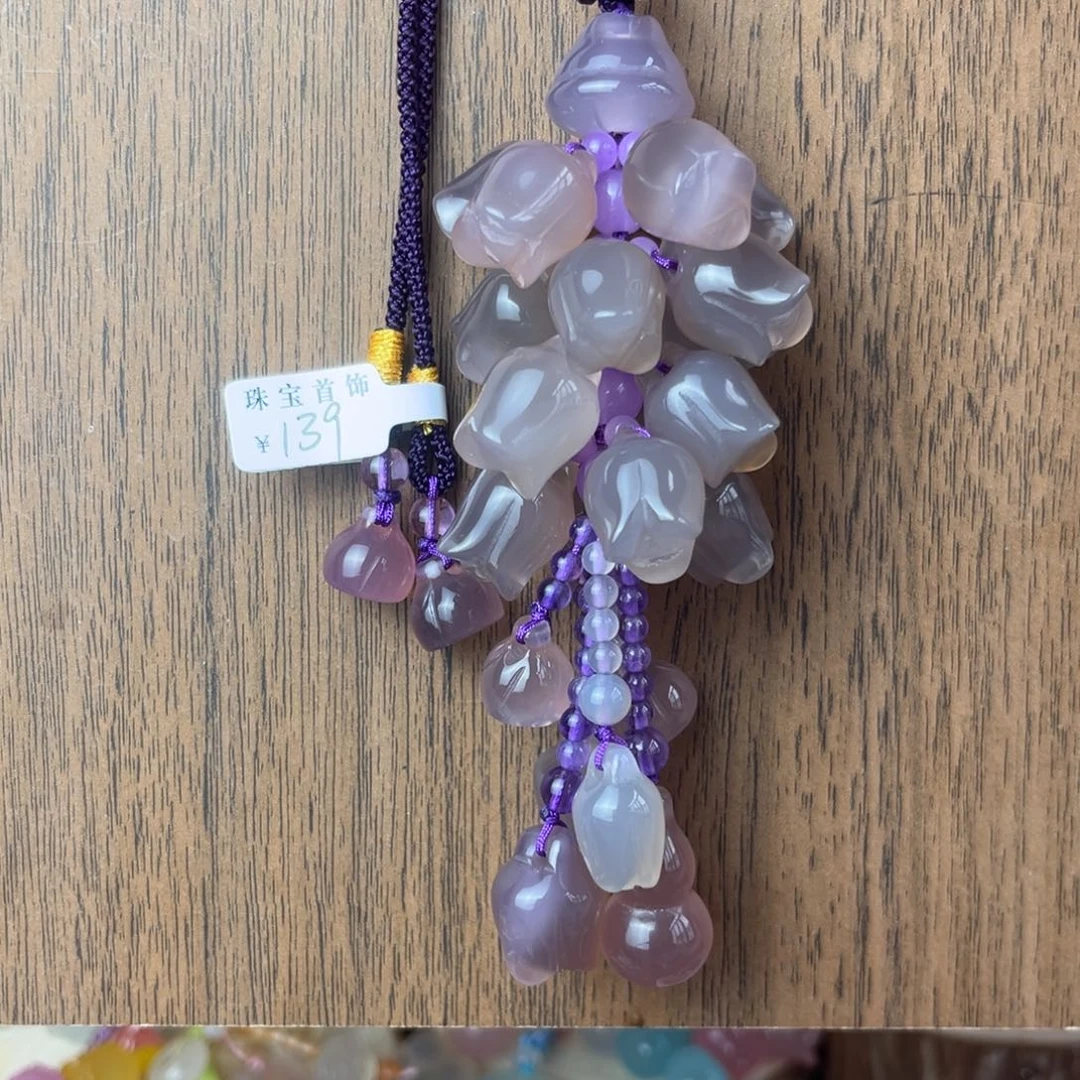 福利风铃花汽车挂件