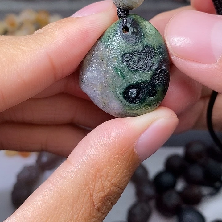 未镶嵌玛瑙/玉髓珠宝奇石