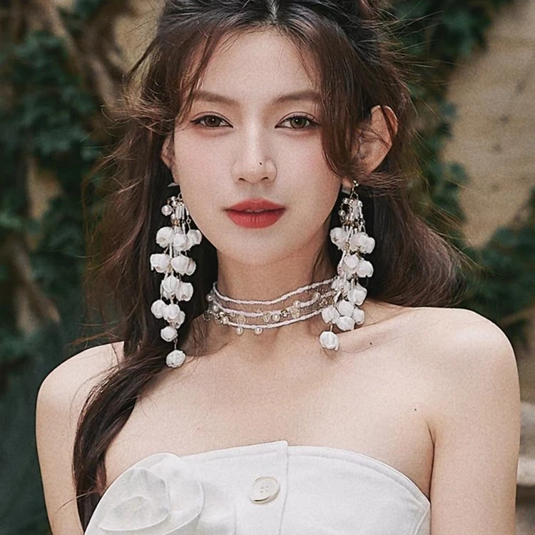 合金布艺耳饰 白色铃兰花珍珠耳环高级感长款流苏耳饰无耳洞耳夹