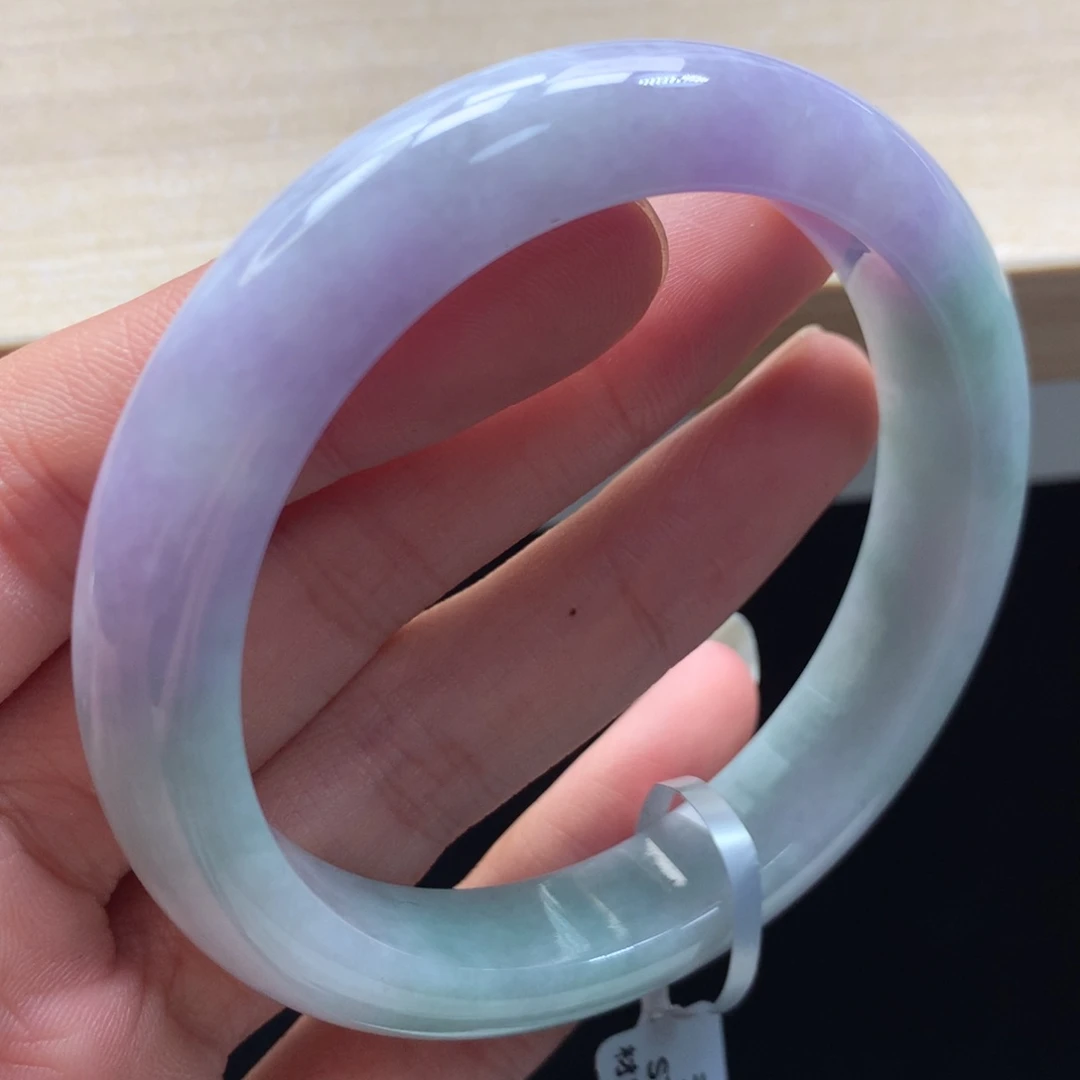 未镶嵌手镯翡翠手镯