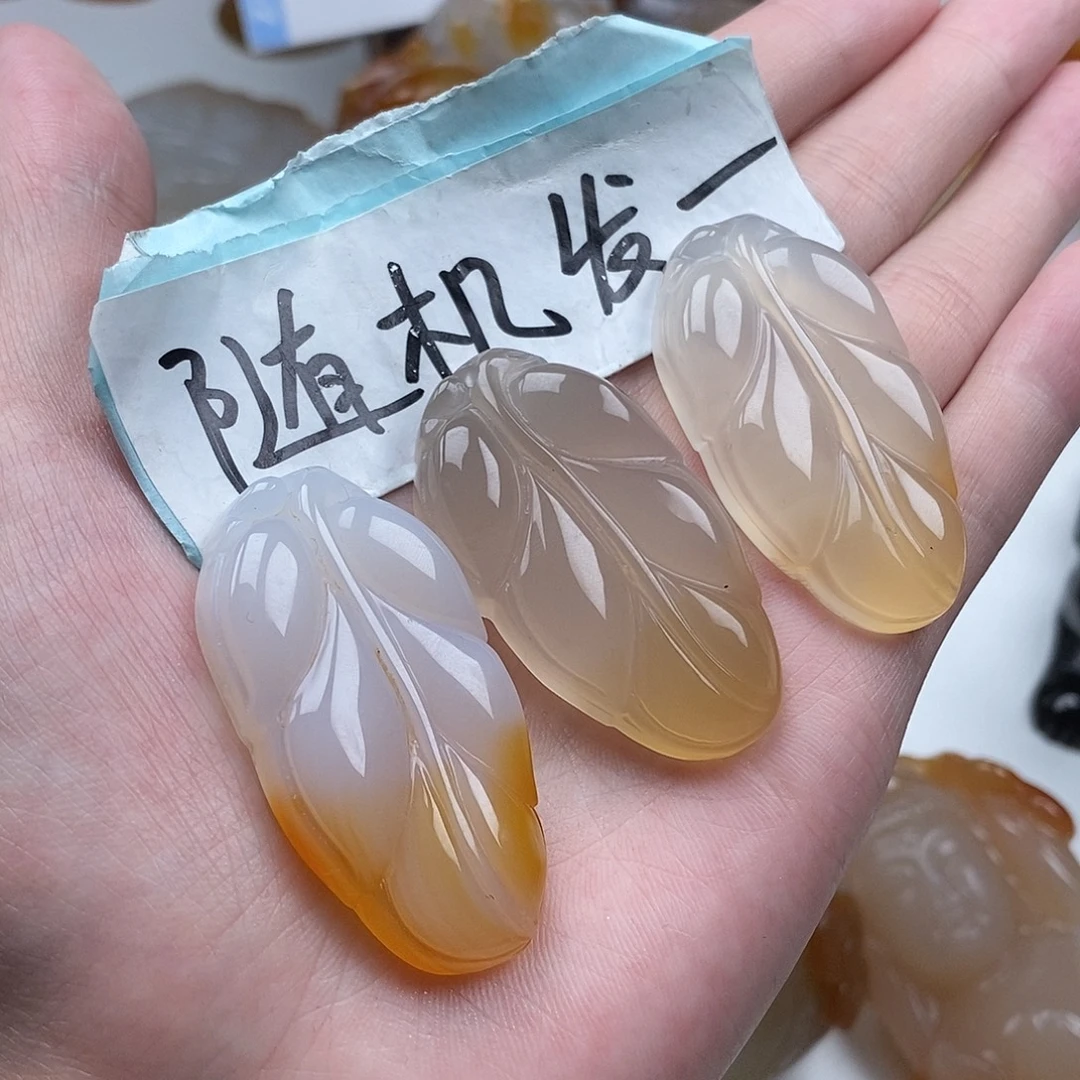 玛瑙/玉髓未镶嵌颈饰