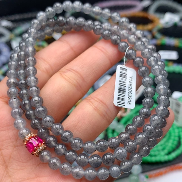 翡翠手镯未镶嵌卡