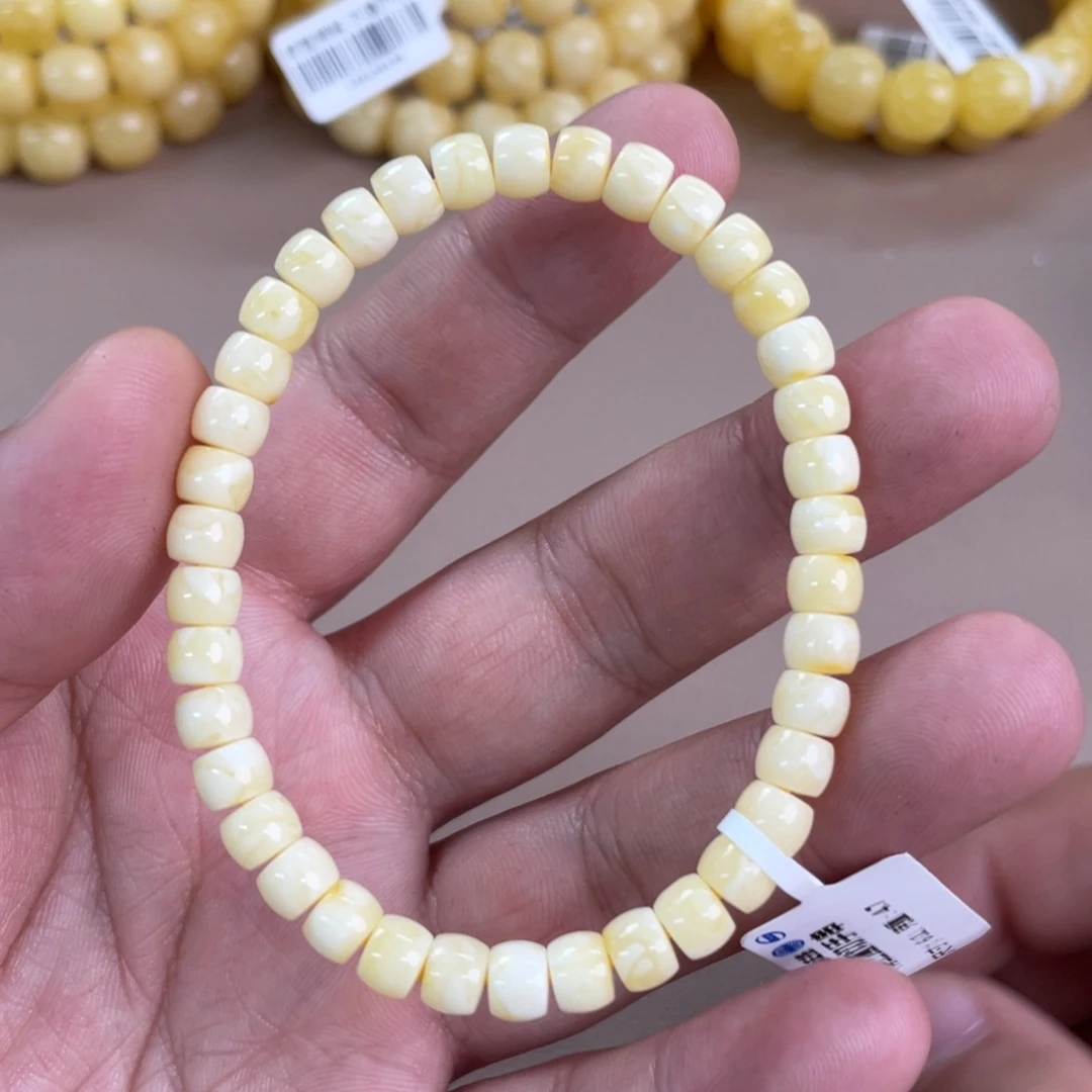 琥珀裸石未镶嵌13800000000