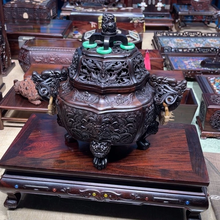 紫檀木类成套家具