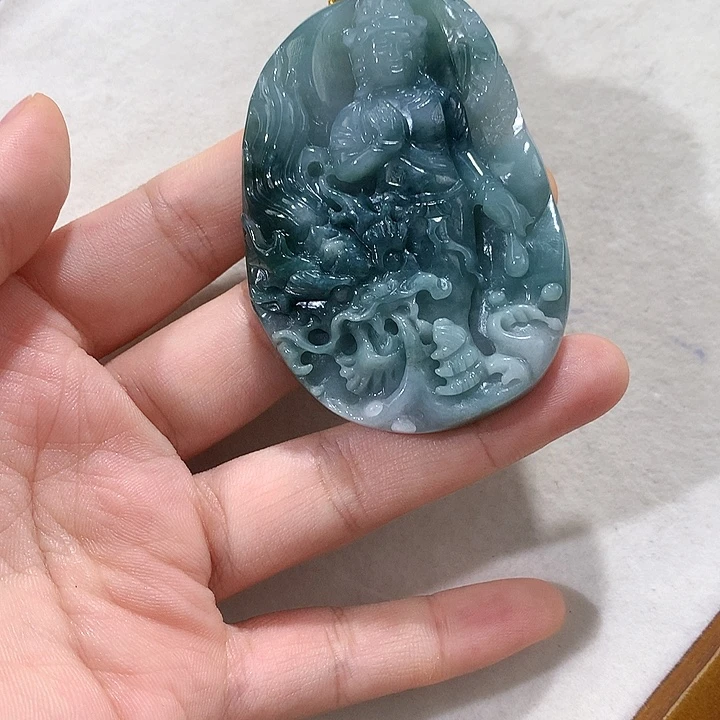 翡翠未镶嵌颈饰翡翠吊坠
