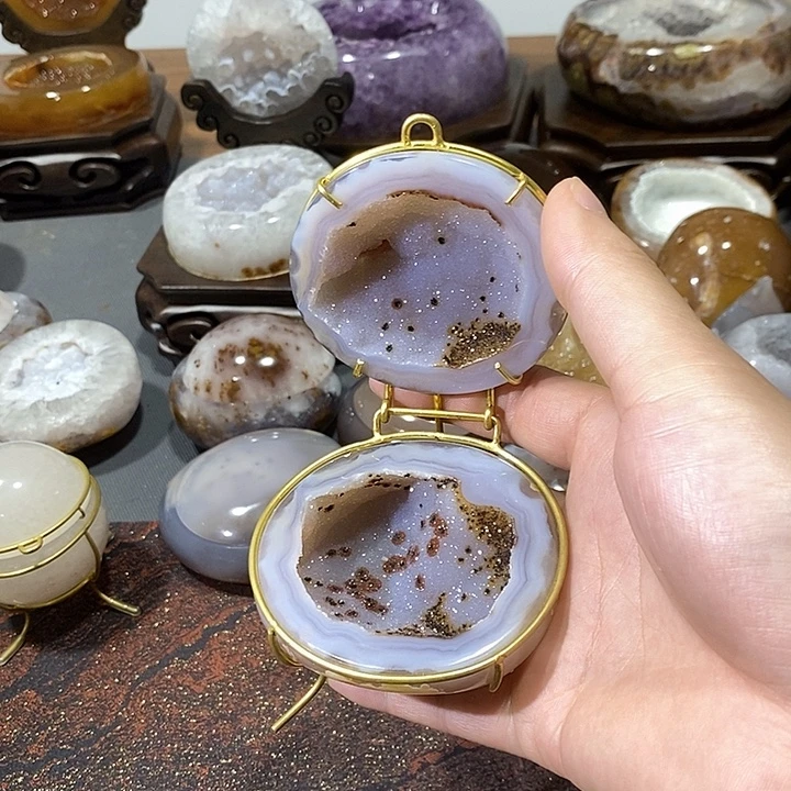 未镶嵌摆件水晶聚宝盆