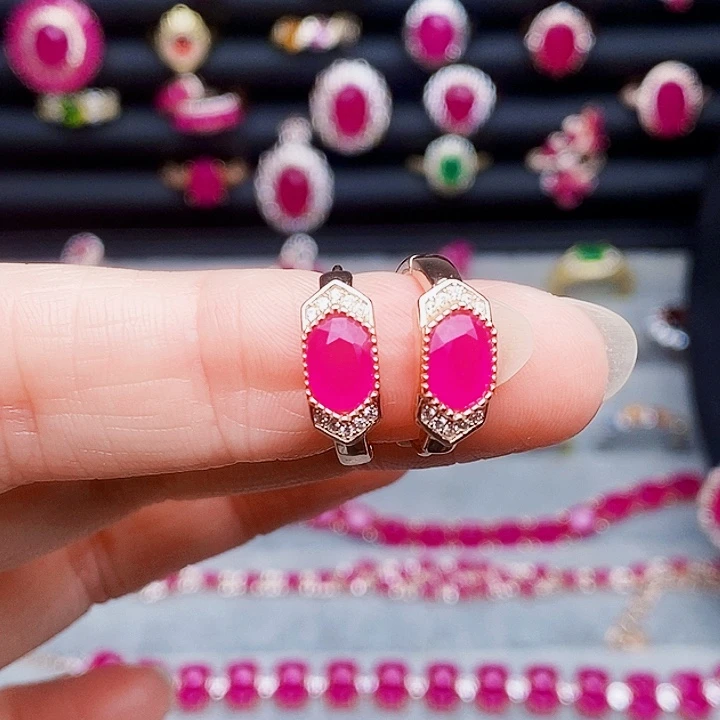 红宝石银S925镶嵌耳饰