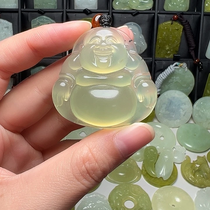 岫玉未镶嵌吊坠(赠链)