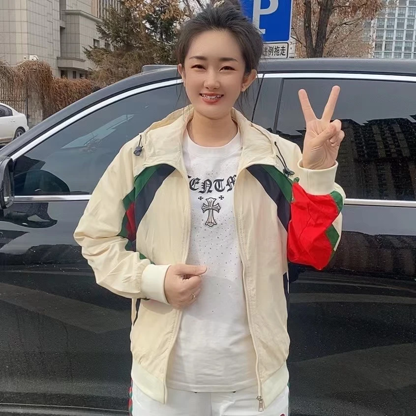 2025新款夹克外套男士早春新款夹克上衣男士连帽上衣褂子