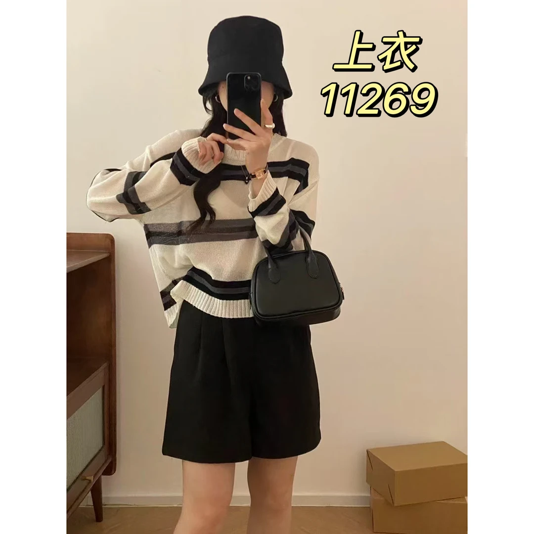 11269（部分无水洗唛，介意慎拍）SANFAN新款条纹针织衫