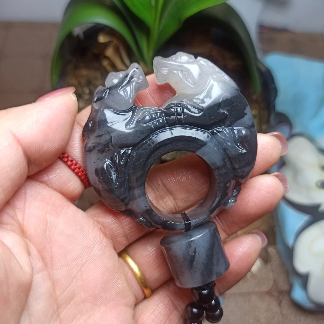 新疆北江青花把件