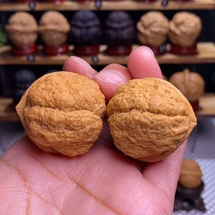 文玩核桃吊坠饕餮22