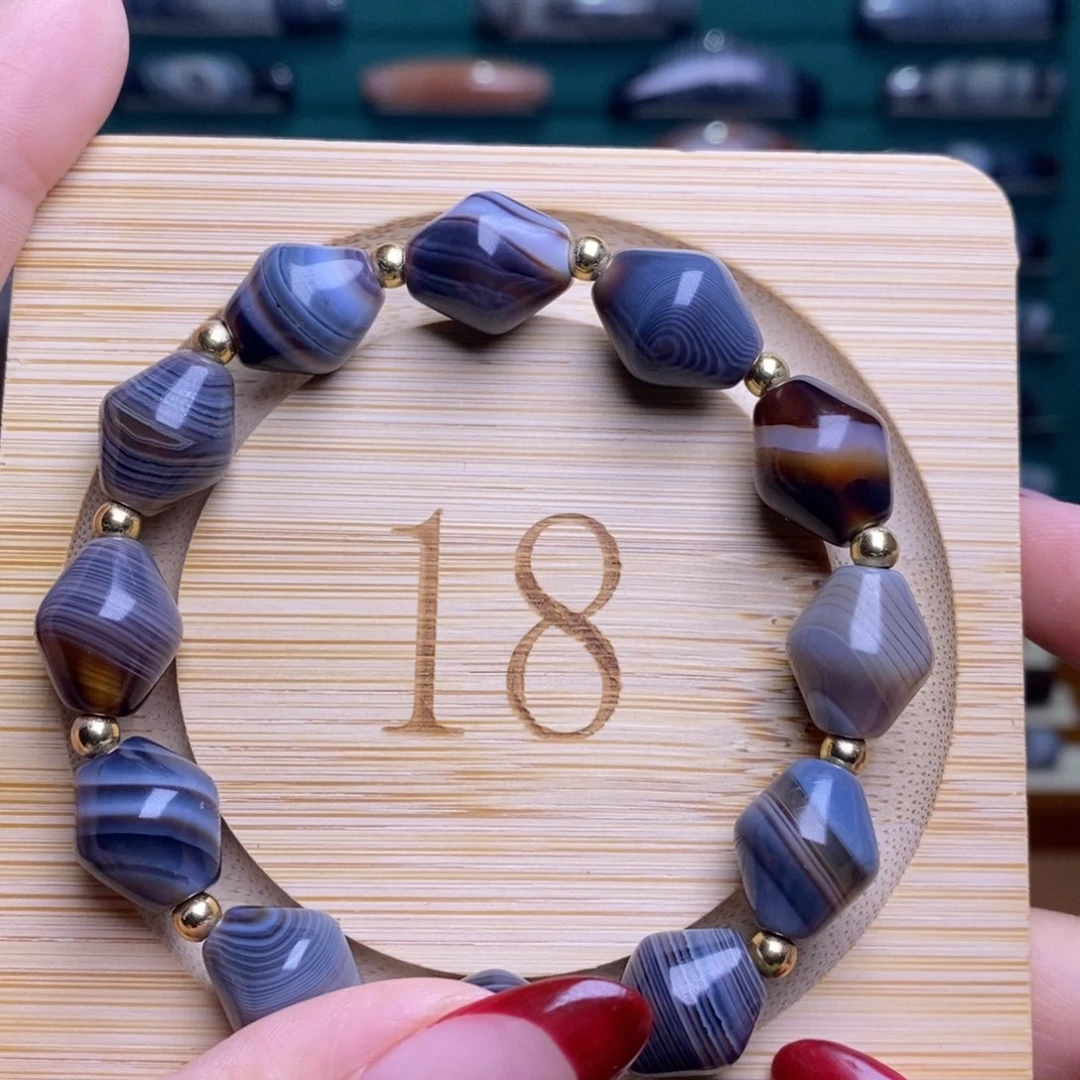 玛瑙/玉髓未镶嵌珠宝半成品