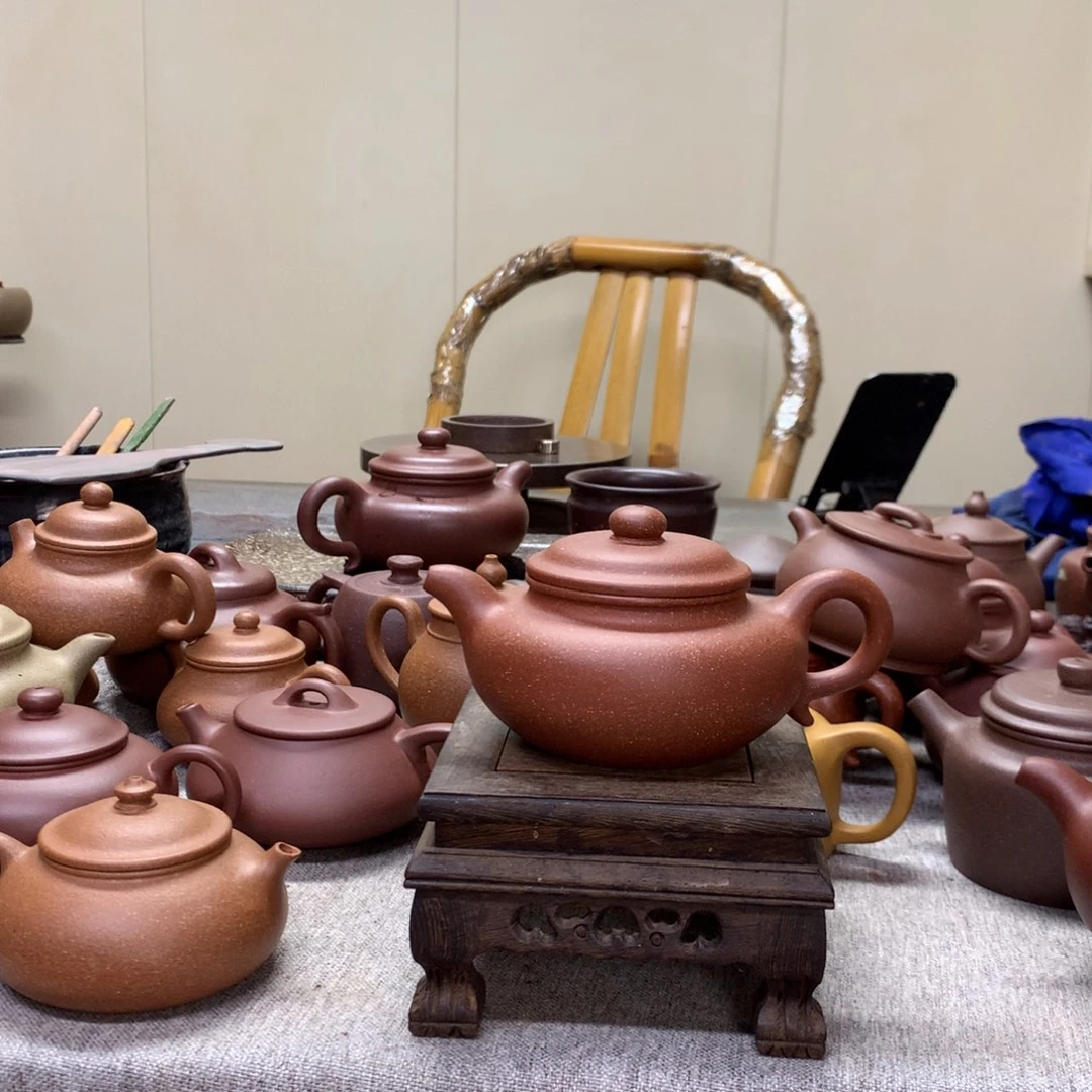 茶壶紫泥红降坡仿古230 C半手工制作