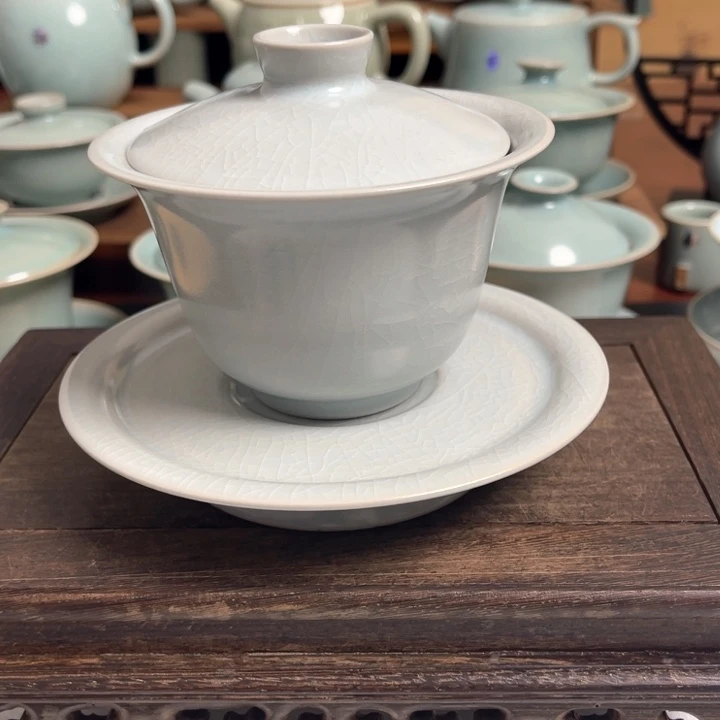 汝州原矿原釉微瑕盖碗