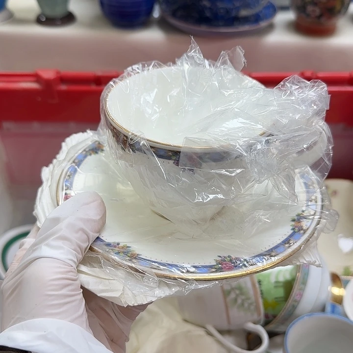 瓷片浅**然开播啦….开播啦
