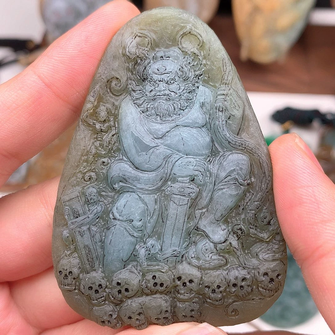 定制翡翠未镶嵌挂件