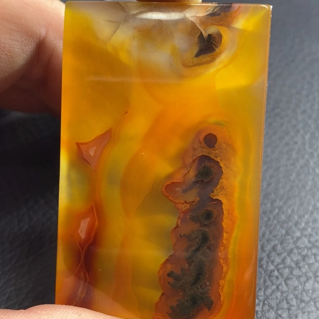 玛瑙/玉髓颈饰未镶嵌缘***庆