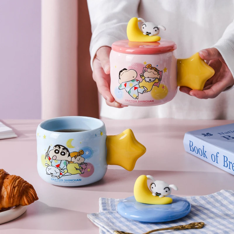 卡通蜡笔小新带盖款创意马克杯咖啡杯可爱家用学生情侣水杯早餐杯