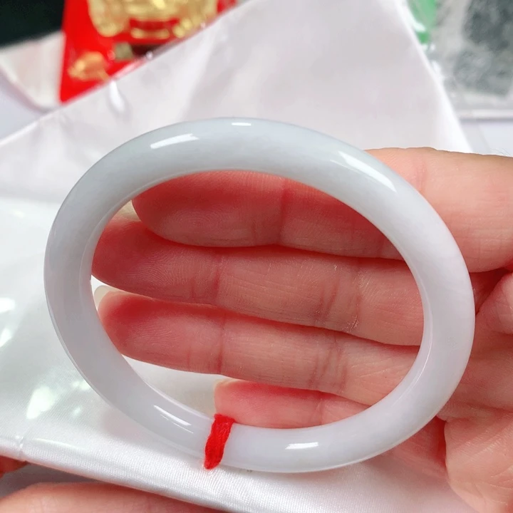 未镶嵌手镯翡翠   编号DH1147 圆条55