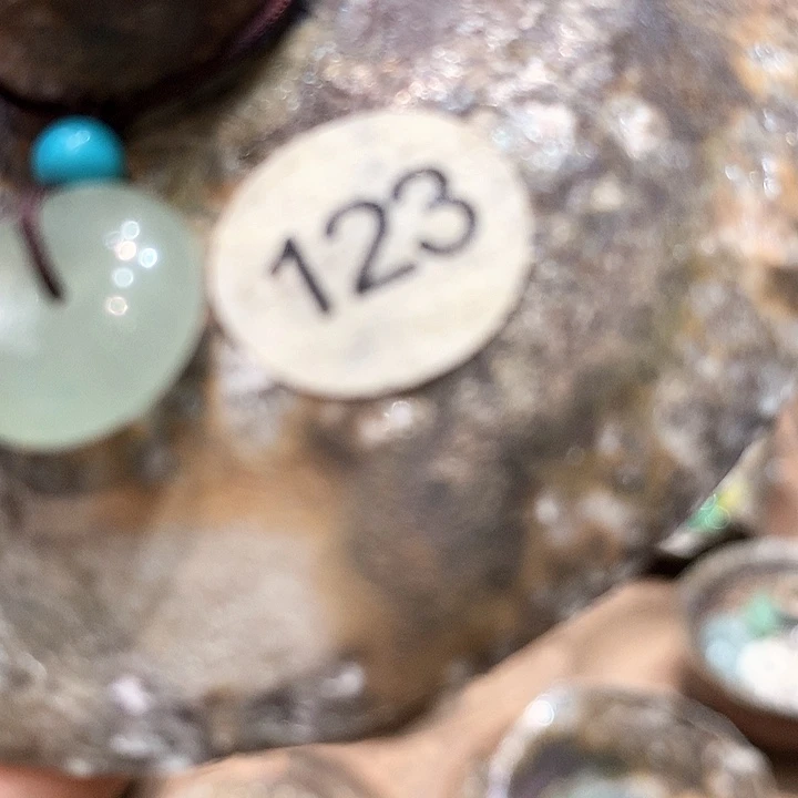 紫砂壶中含有一块天然冰膜醉**风