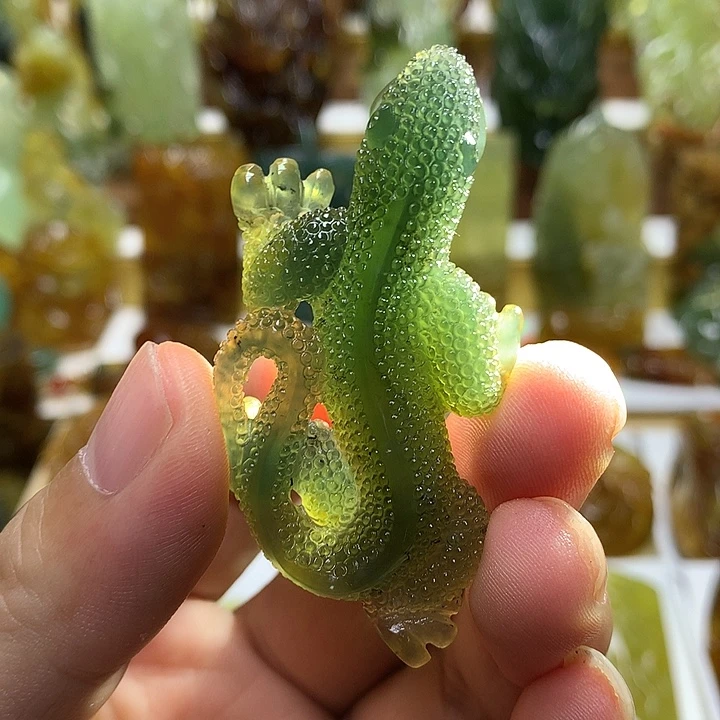 蛇纹石玉未镶嵌珠宝半成品