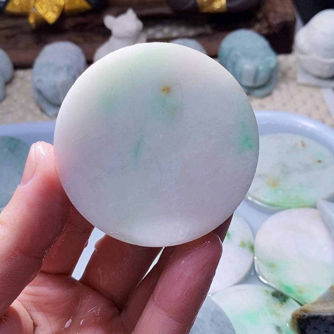 翡翠未镶嵌颈饰5583