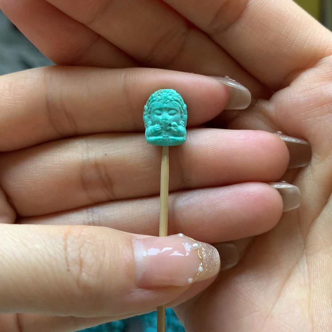 绿松石配饰未镶嵌