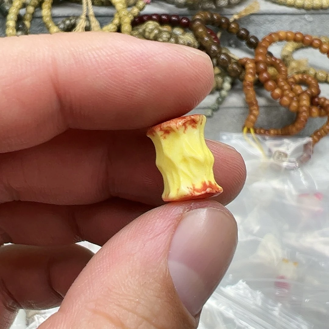 驼骨其他47驼骨彩绘苹果核配饰一个