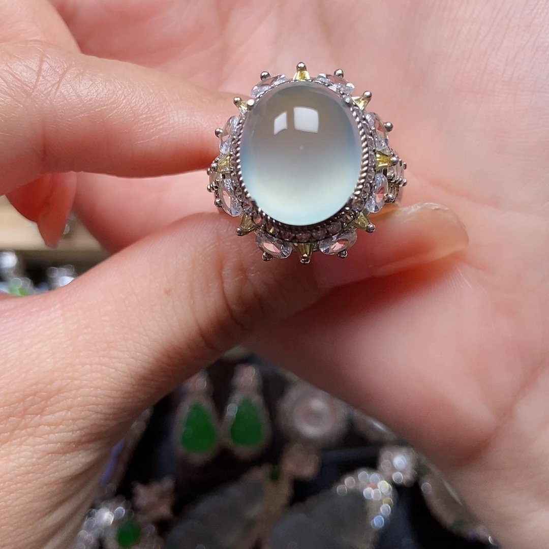 未镶嵌戒指翡翠翡翠戒指