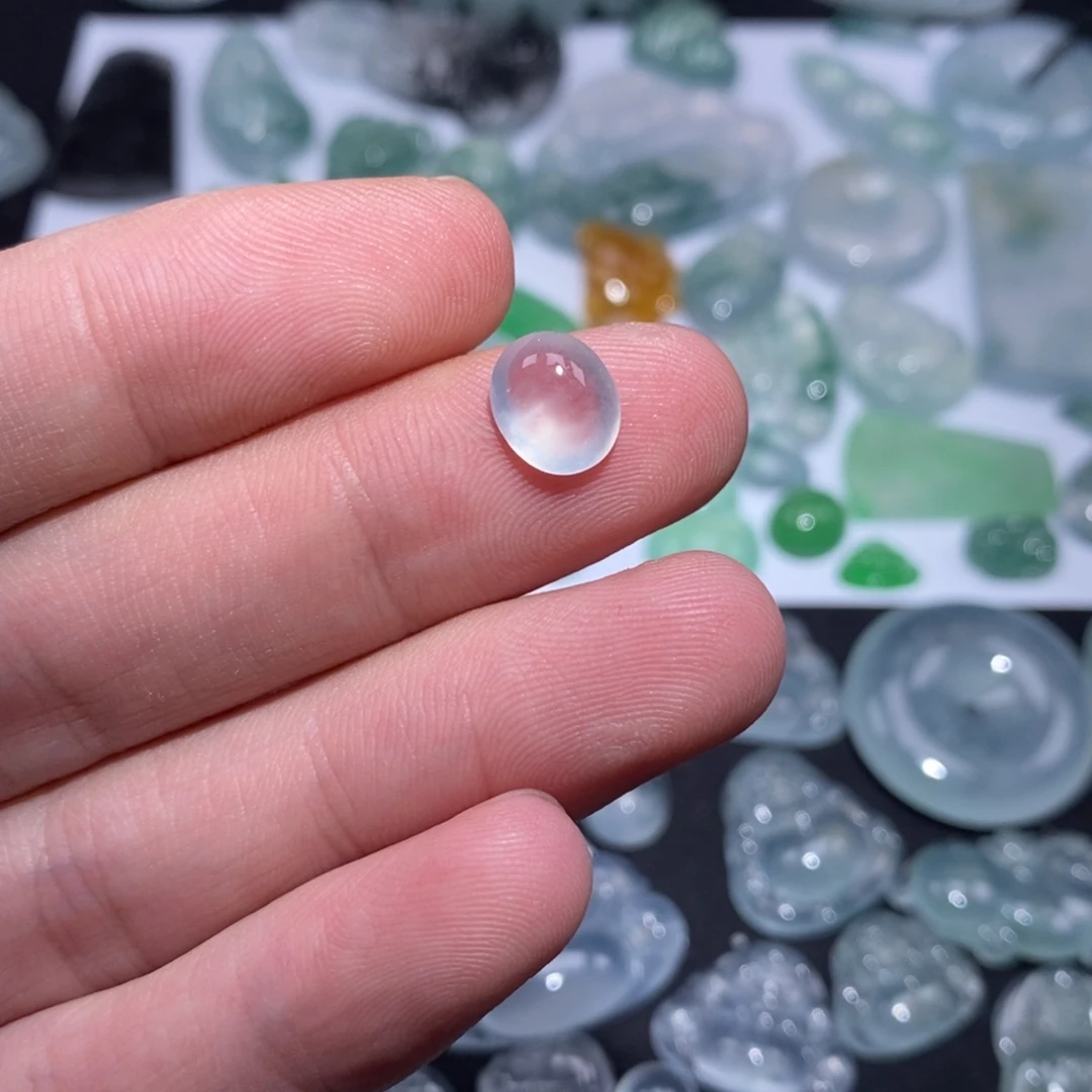 翡翠未镶嵌颈饰蛋面