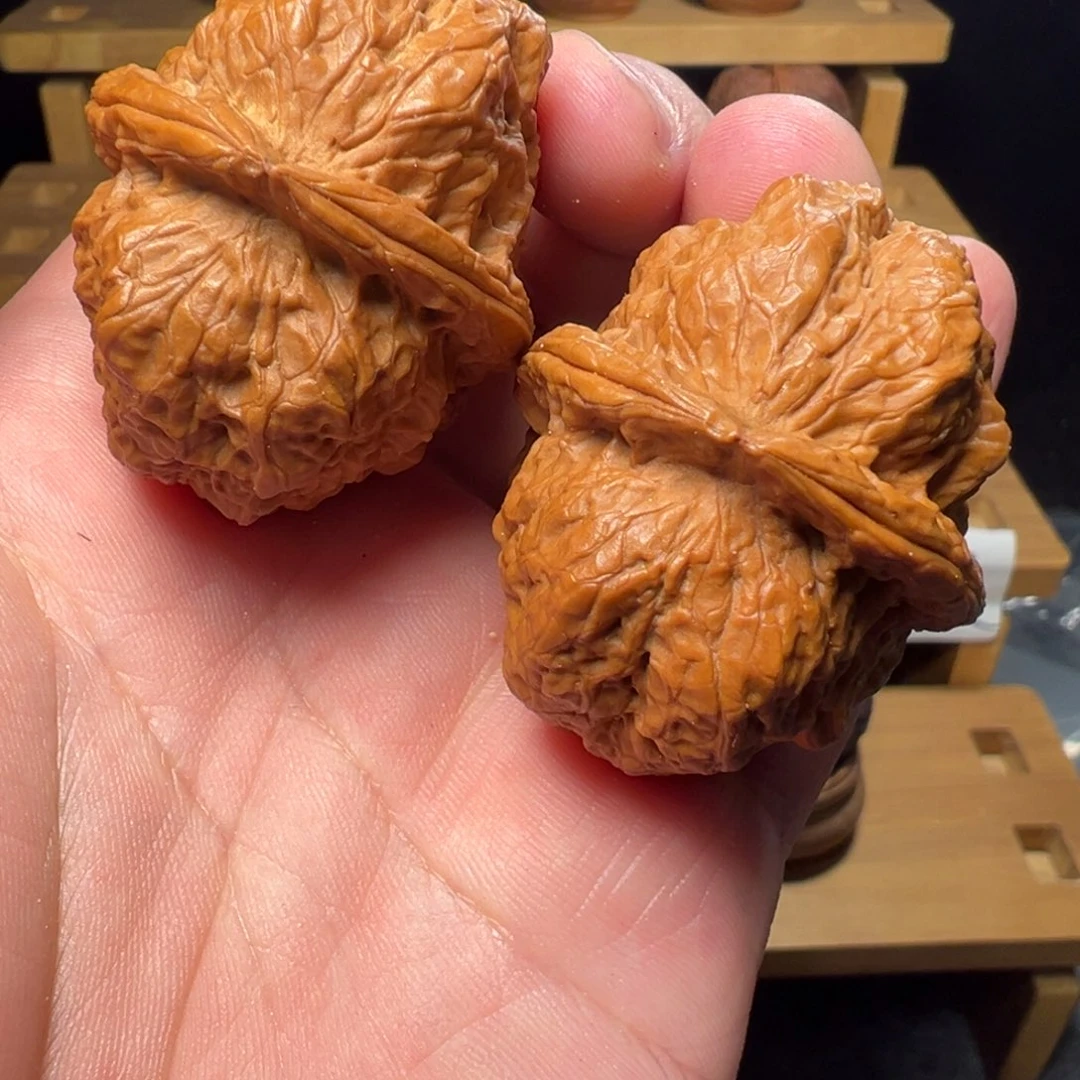 文玩核桃吊坠四方蟾43mm