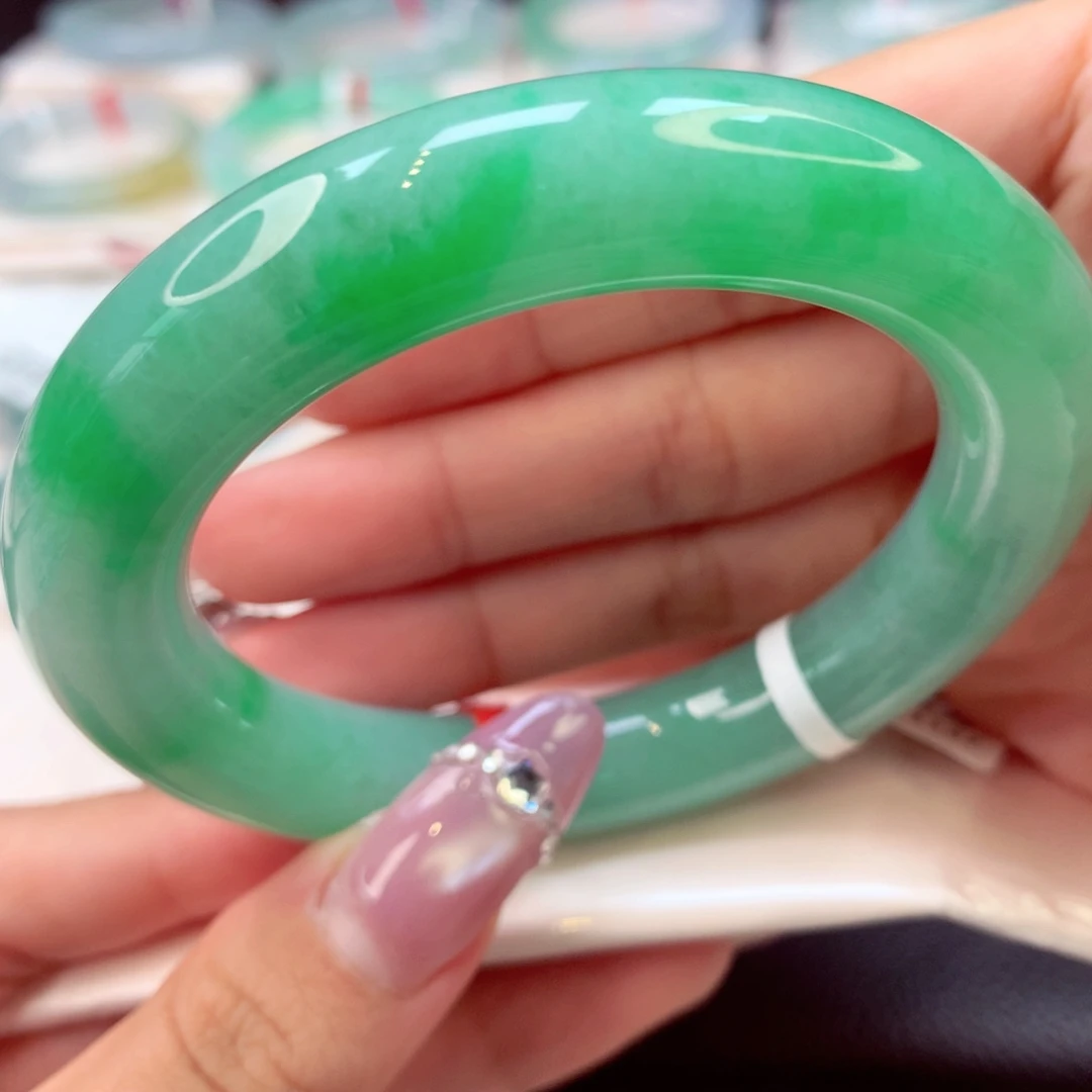 翡翠未镶嵌手镯胖圆28号66