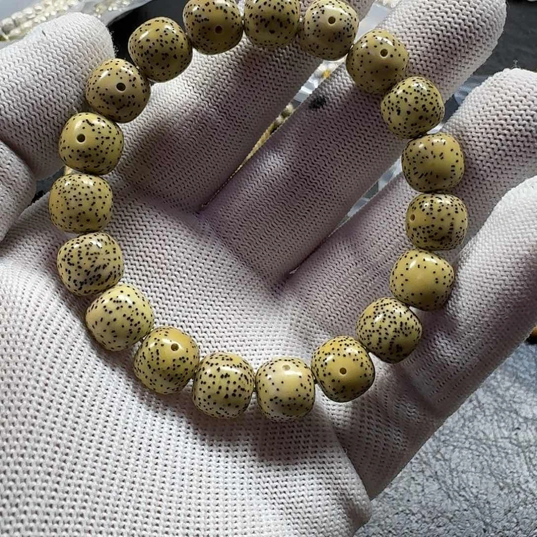 星月菩提手串星月菩提11➕手串（氧化黄）