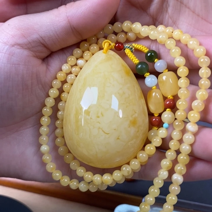 未镶嵌琥珀裸石水滴