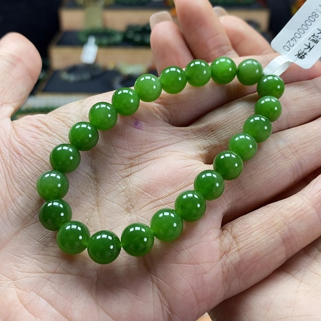 颈饰未镶嵌和田玉（碧玉）8mm阳绿