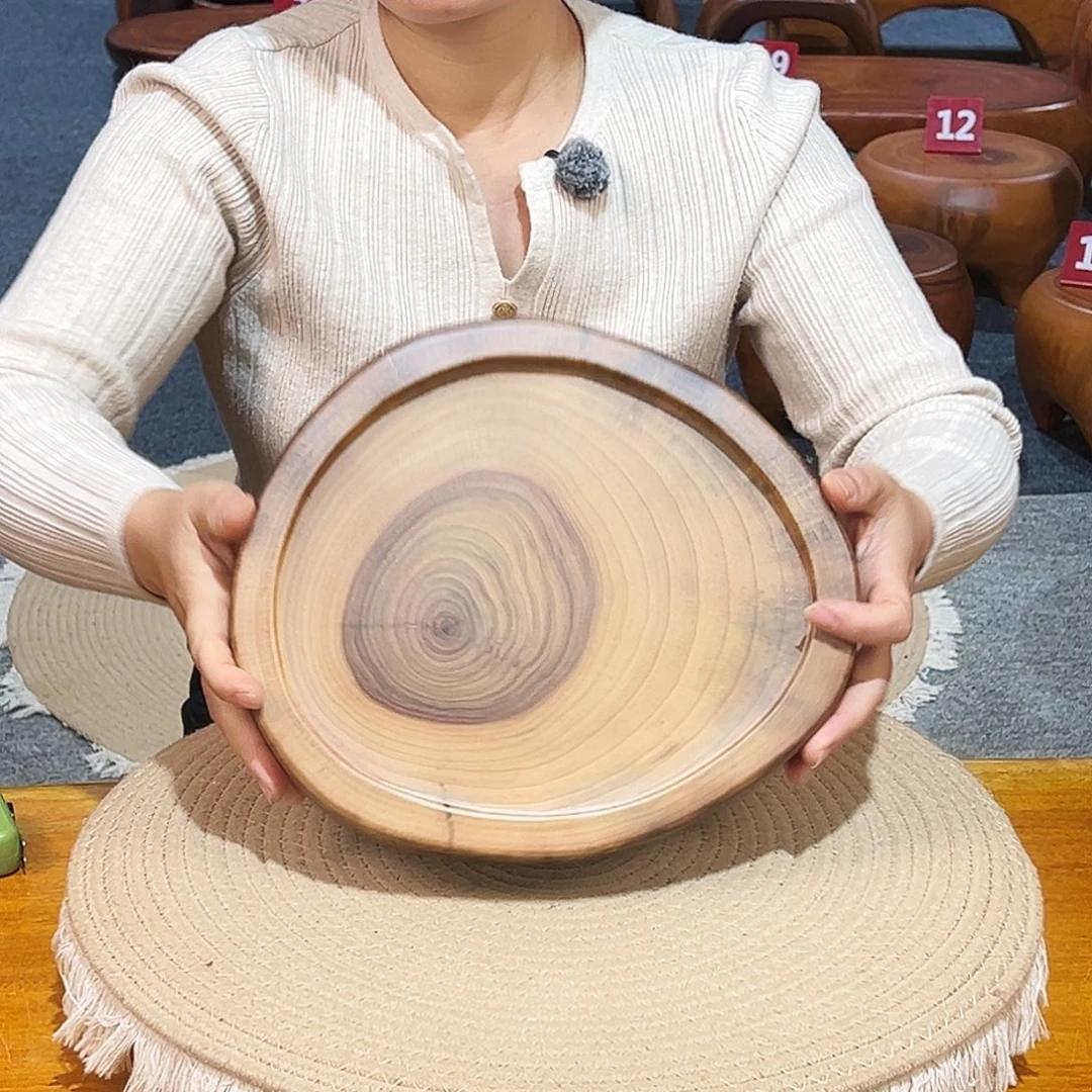 号香樟木尺寸：28-24-4cm