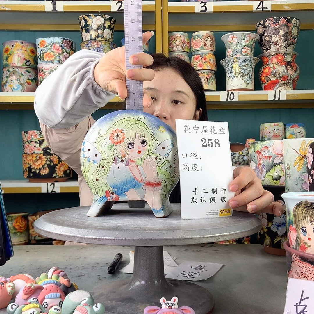 陶景德镇手工花盆258