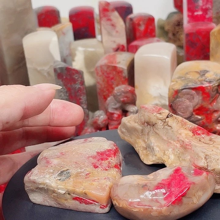 士***击印石昌化石三颗鸡血石