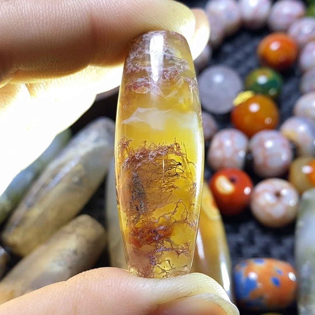 用***4玛瑙/玉髓未镶嵌颈饰